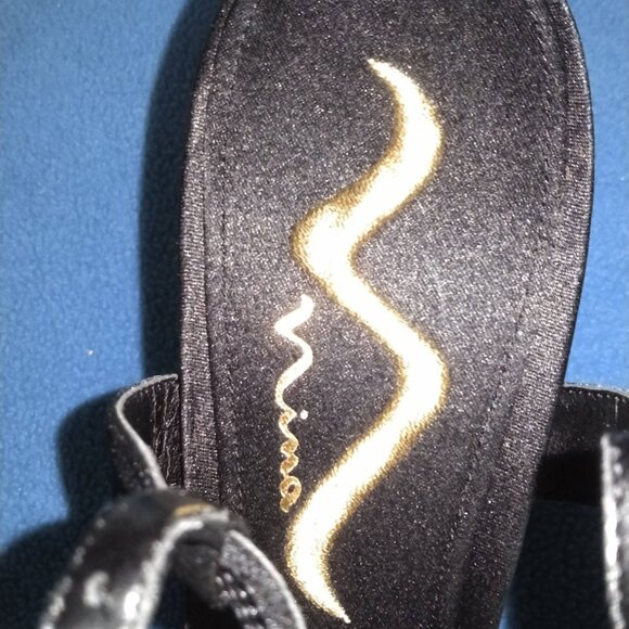 Nina sandals & clutch - Picture 4 of 7